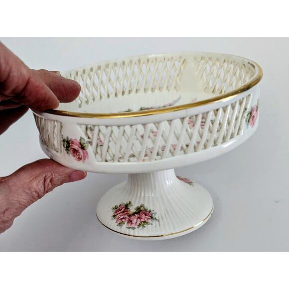 Max Roesler Reticulated Pink Roses Footed Gold Trim Pedestal Small Compote - Picture 3 of 6
